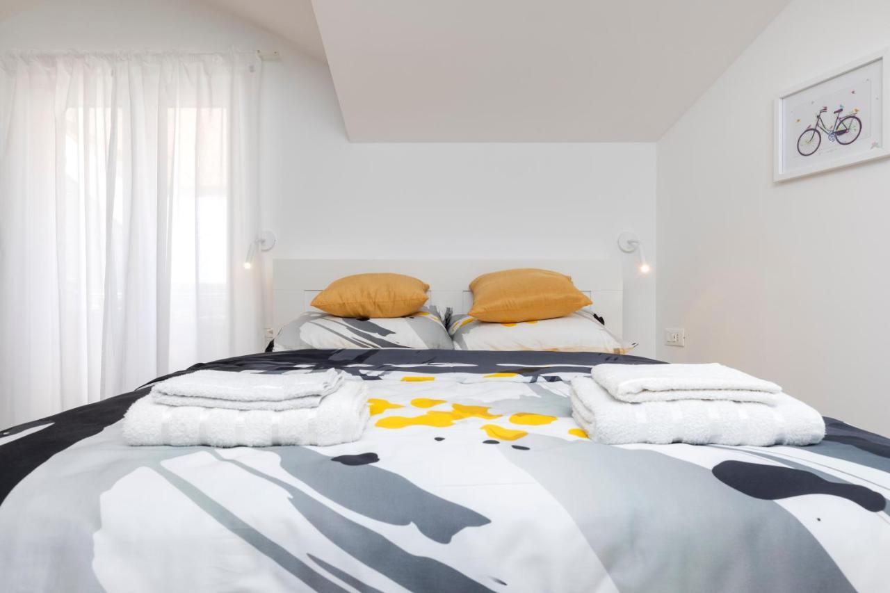 Apartamento Easy Mali Lošinj Exterior foto